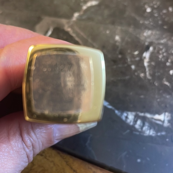 Chanel Make Up with Sleeves and Lip Stick and Chanel Make Up Pouch With Gift Box - Picture 4 of 12